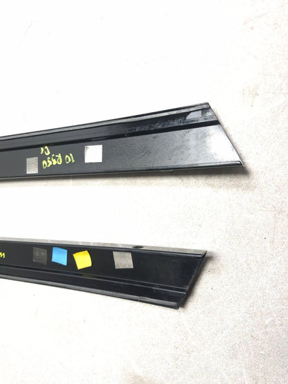 2010 Mercedes-benz R 350 Rear Quarter Window Molding 2pcs OEM