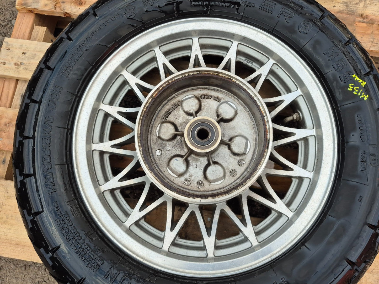 1993 Suzuki Vs800 Intruder Wheel Rim W/ Tire Front & Rear Pair R15 R21 OEM