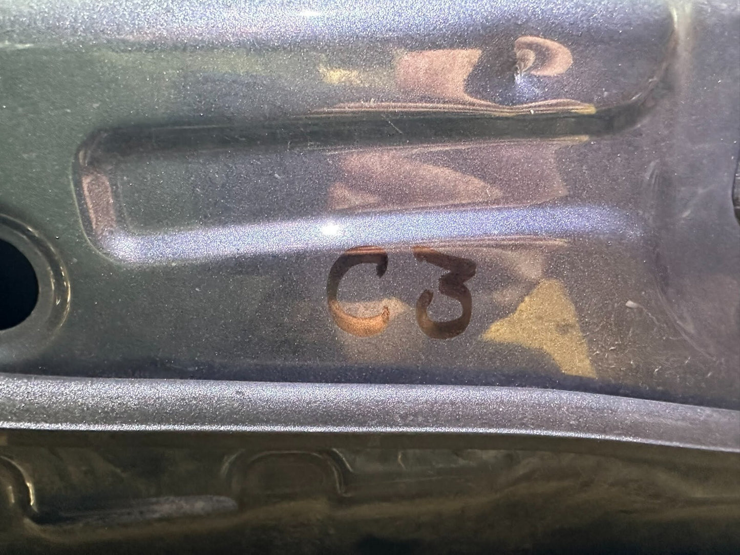 09-13 Infiniti G37 X Hood Bonnet Code : Calcite White - 650u  ✅