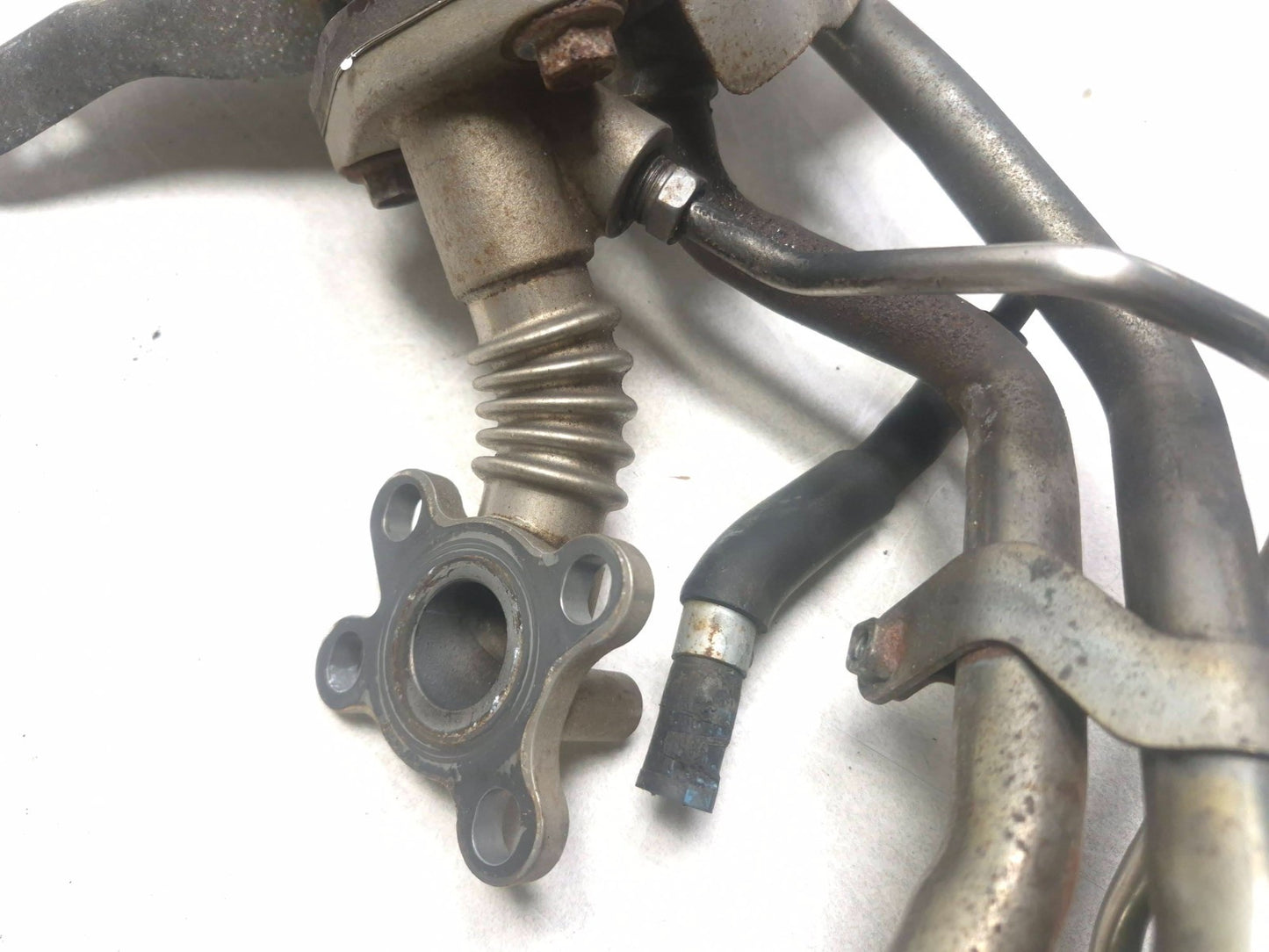 2015 Nissan Juke Egr Cooler Assy 14735-bv80a OEM