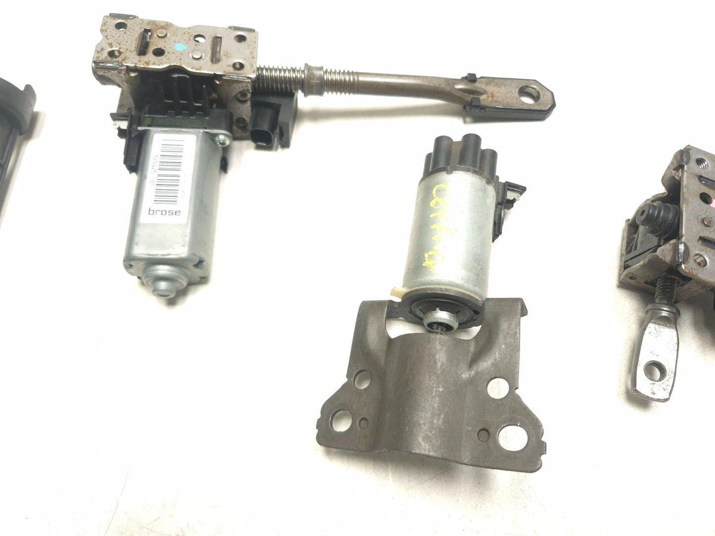 2017 Dodge Journey Front Left Driver Seat Seat Adjust Motor 3pcs OEM