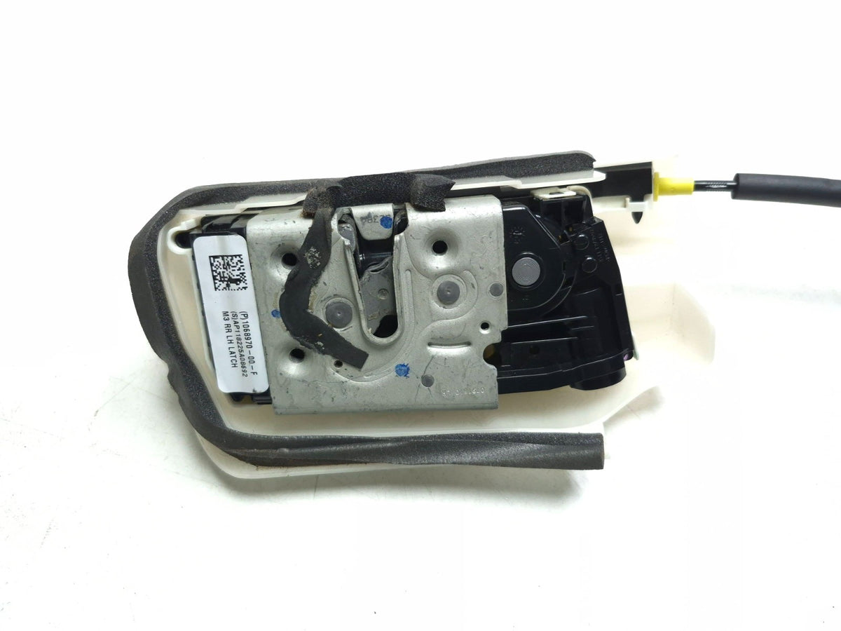 2018 Tesla Model 3 Rear Door Lock Latch Actuator Driver Side 1068970-00-f OEM