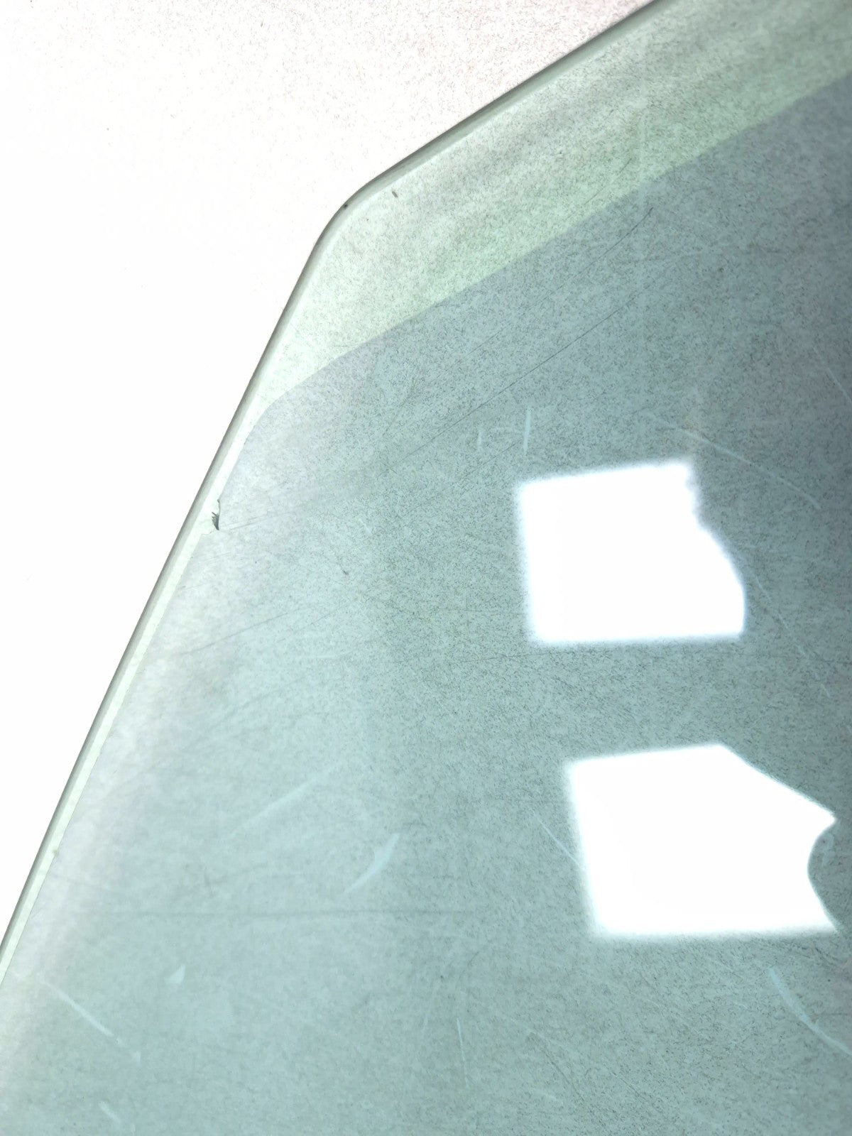 2007 Saab 9-5 Aero Front Passenger Window Glass OEM