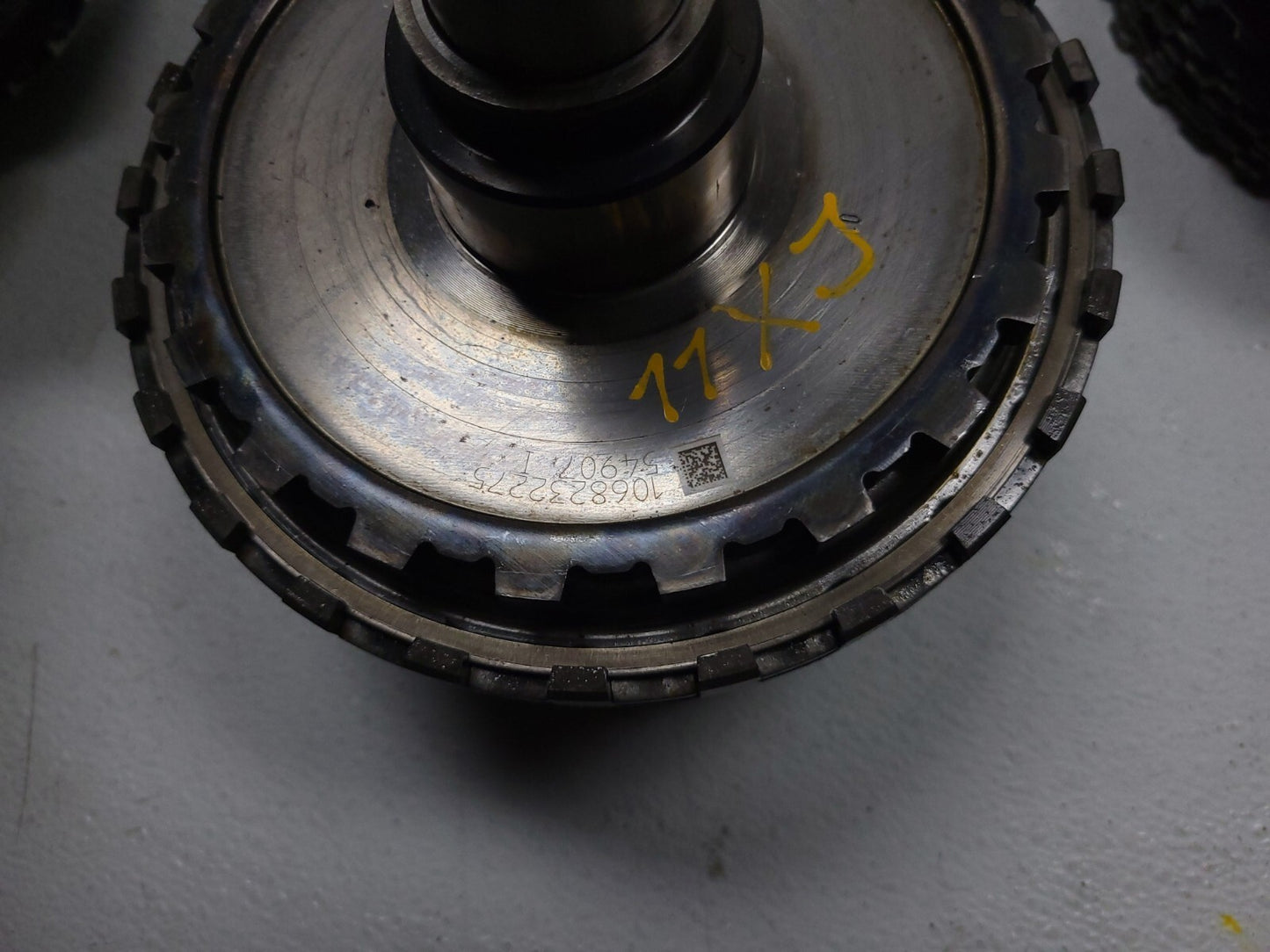 2011 Jaguar XJ Automatic Transmission Drum Shaft W/ Central Support Clutch OEM