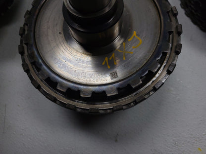 2011 Jaguar XJ Automatic Transmission Drum Shaft W/ Central Support Clutch OEM