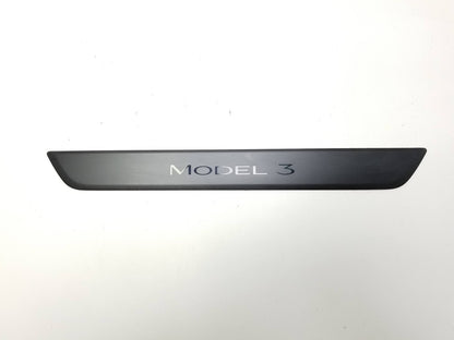 2021 Tesla Model 3 Front Left/right Door Sill Scuff Plate Trim 1504763-00-b  OEM