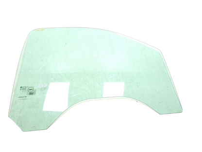 2010 - 2014 Chevrolet Suburban Door Window Glass Front Passenger Side Right OEM