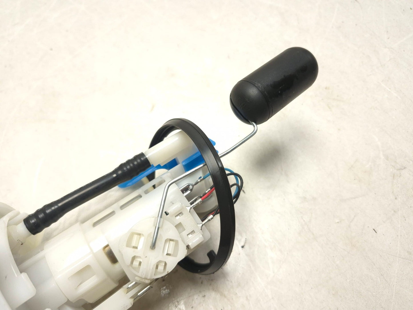 2025 Yamaha Yzf R3 Fuel Pump OEM