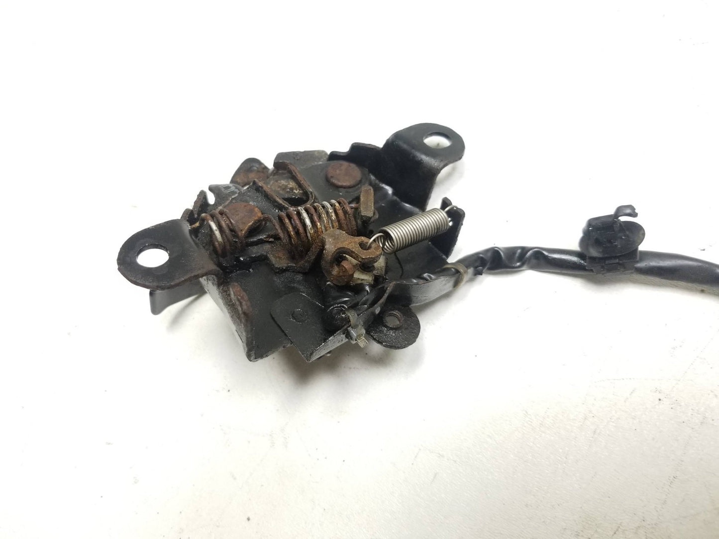 11-17 Lexus CT200h Hood Lock Latch Actuator Oem✅