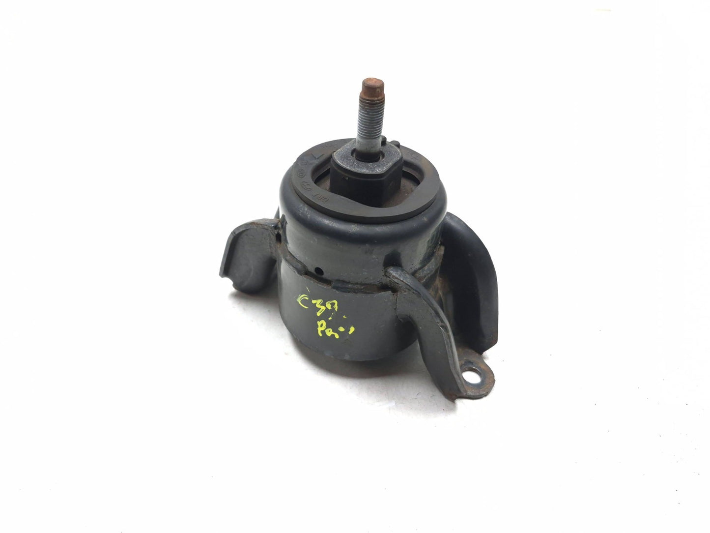 2014 Hyundai Accent Engine And Transmission Mount Kit OEM