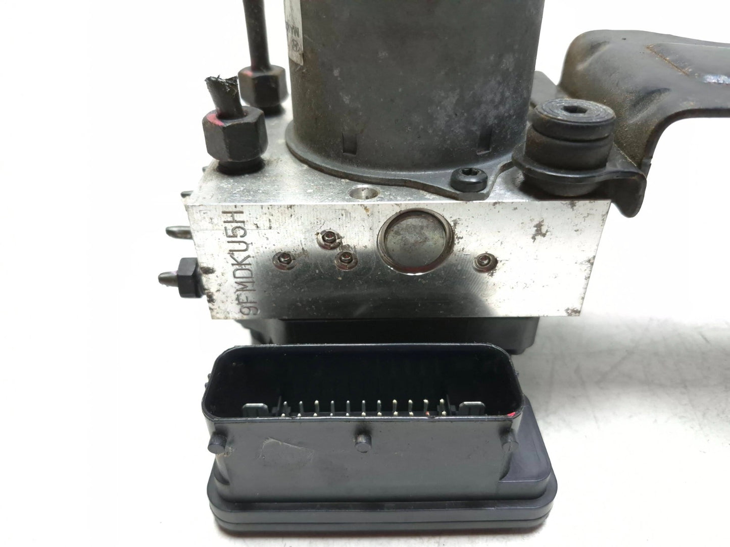 2014 Hyundai Accent ABS Pump Module OEM