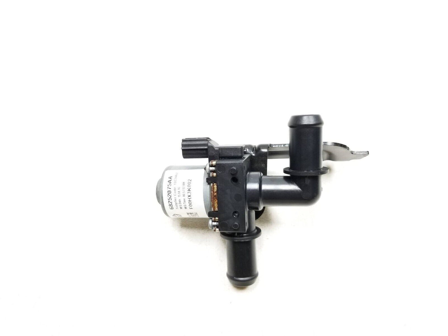 2016 - 2022 Dodge Durango Water Coolant Pump Valve 68252075aa 3.6l OEM