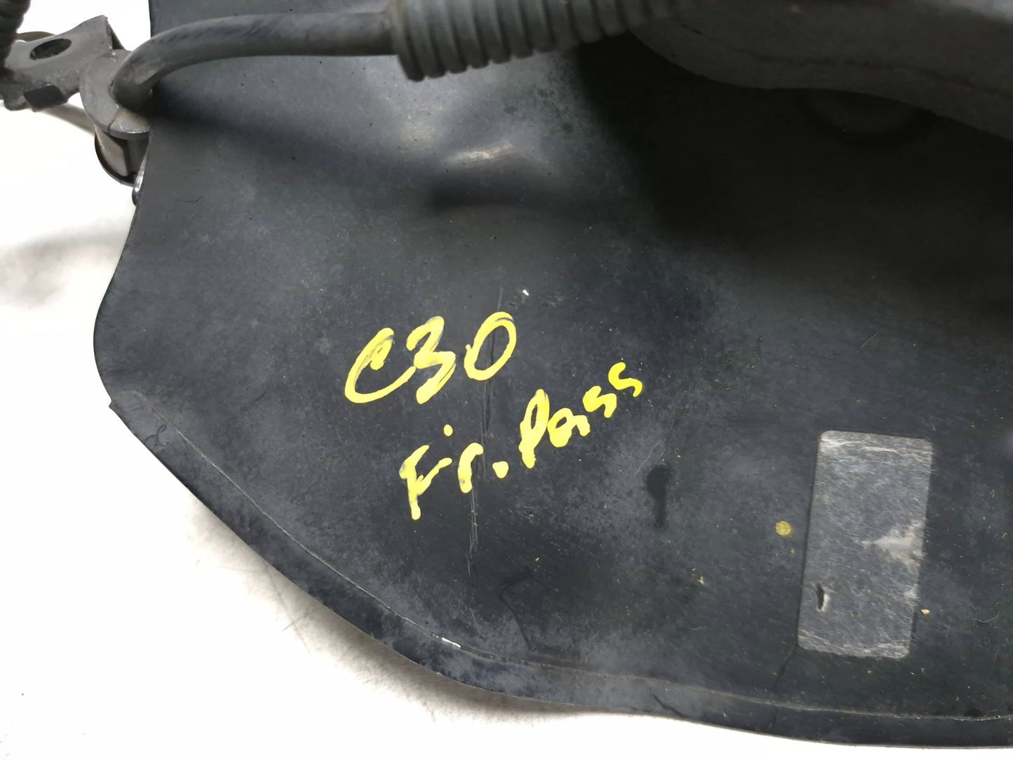 2013 Hyundai Genesis Coupe Wheel Spindle Knuckle Front Passenger Side Right OEM