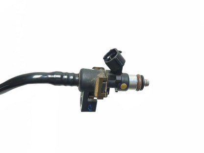 2024 Triumph Speed 400 Fuel Injector W/hose Pipe OEM