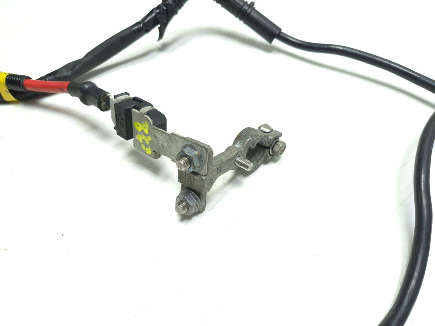 2012 Volvo C30 2.5l Battery Cable Positive & Nagative OEM