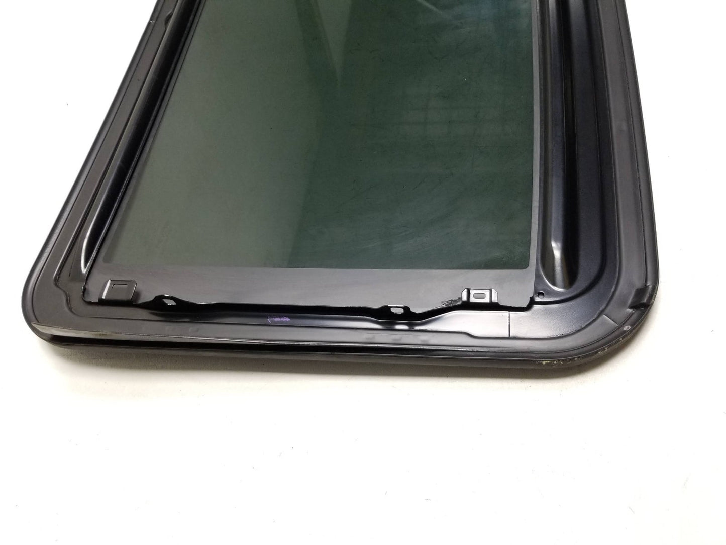 11-17 Lexus CT200h Sunroof Glass Oem✅