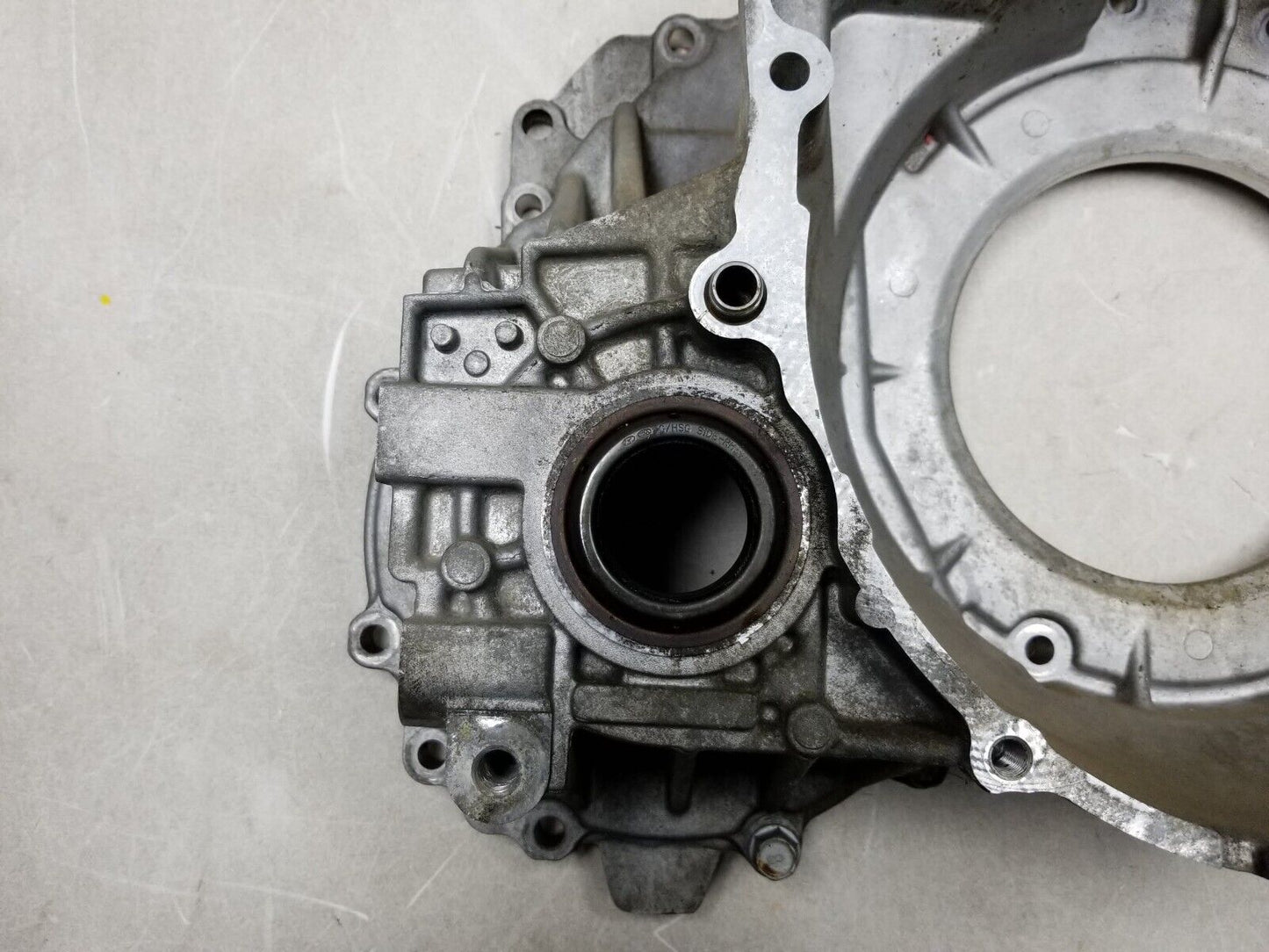 2007 - 2010 Hyundai Elantra Automatic Transmission Bell Housing 2.0l OEM