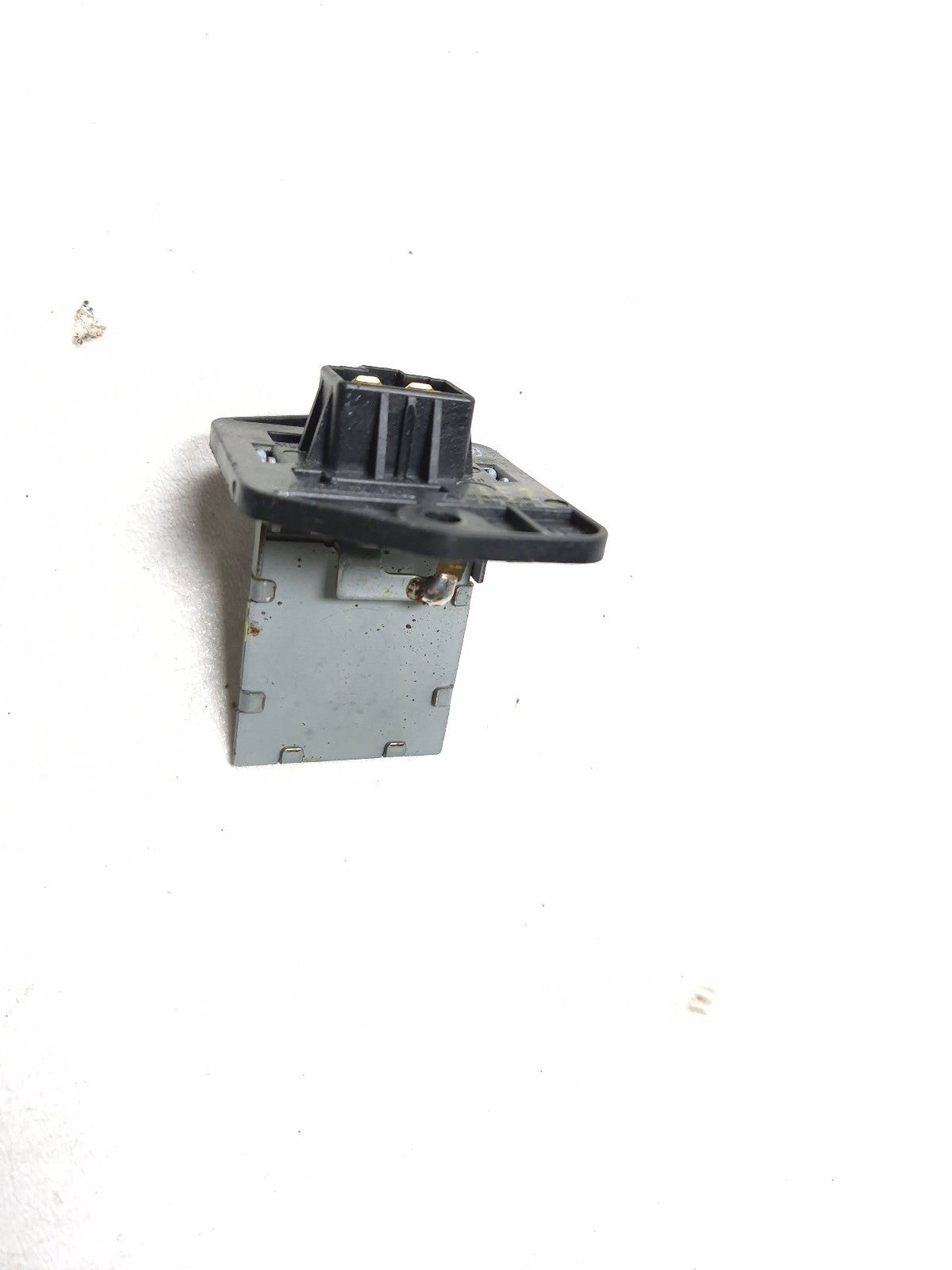 2014 Hyundai Accent HVAC Blower Motor Resistor OEM 97128-1r000