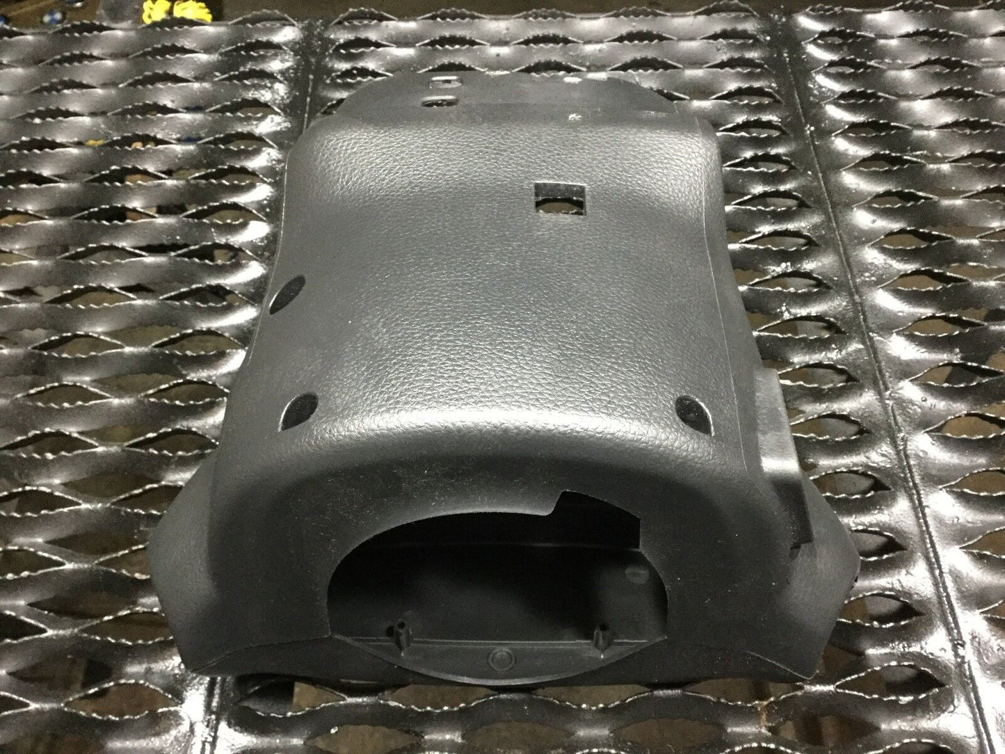 04 05 06 07 08 Nissan Maxima Steering Wheel Column Cover 48471-7y000 OEM