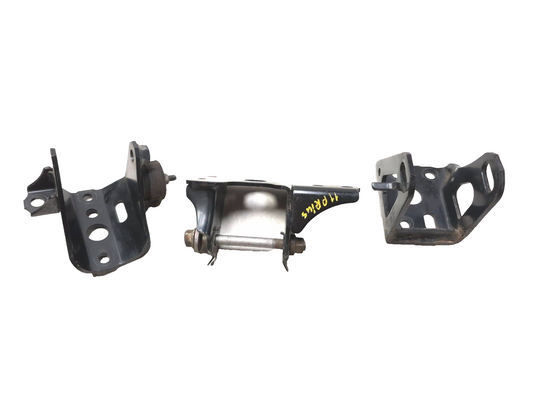 2011 Toyota Prius Engine Mount Bracket 3pcs OEM