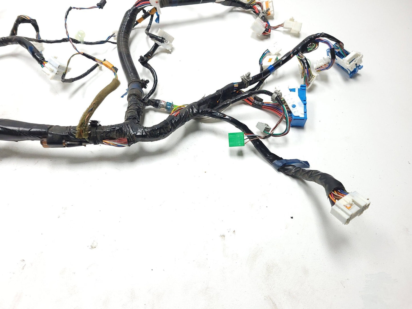 2009 - 2012 Mazda Cx-9 Dashboard Harness Wires OEM