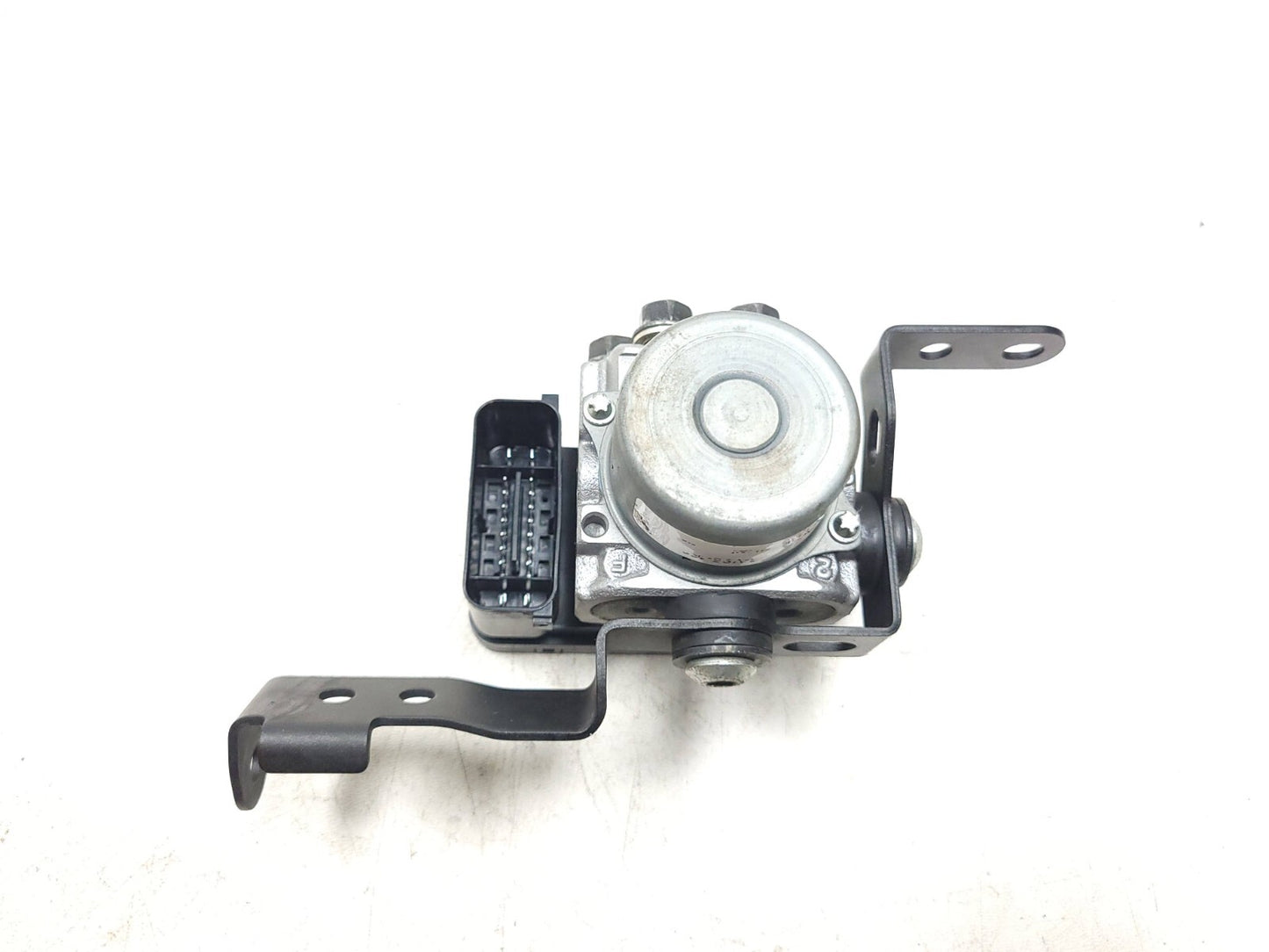 19 - 23 Kawasaki Z400 Er400 ABS Anti Lock Brake Pump OEM