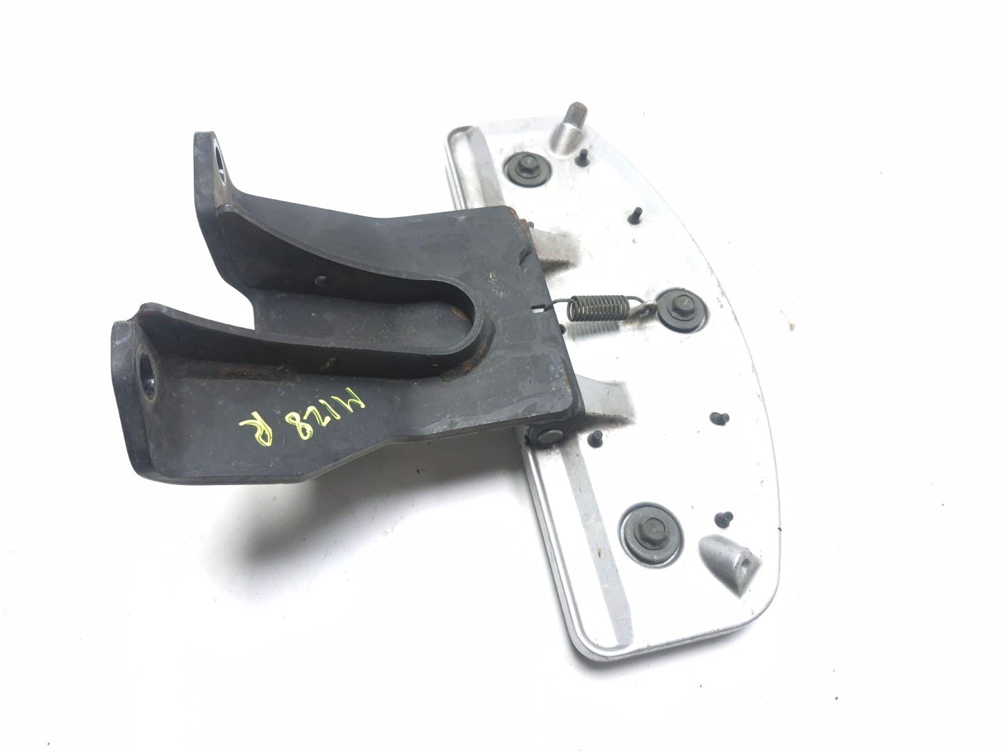 2005 Suzuki C50 Boulevard Front Footrest Right & Left Pair OEM