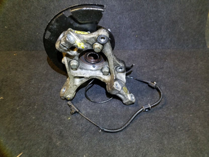 2012 Chevrolet Cruze Front Spindle Knuckle Wheel Hub Right Passenger Side OEM
