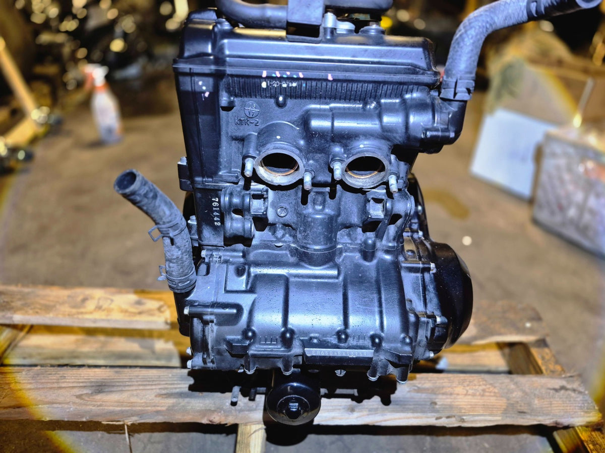 2017 - 2019 Kawasaki Ninja 650 Ex650 Z650 Engine Motor OEM 16k