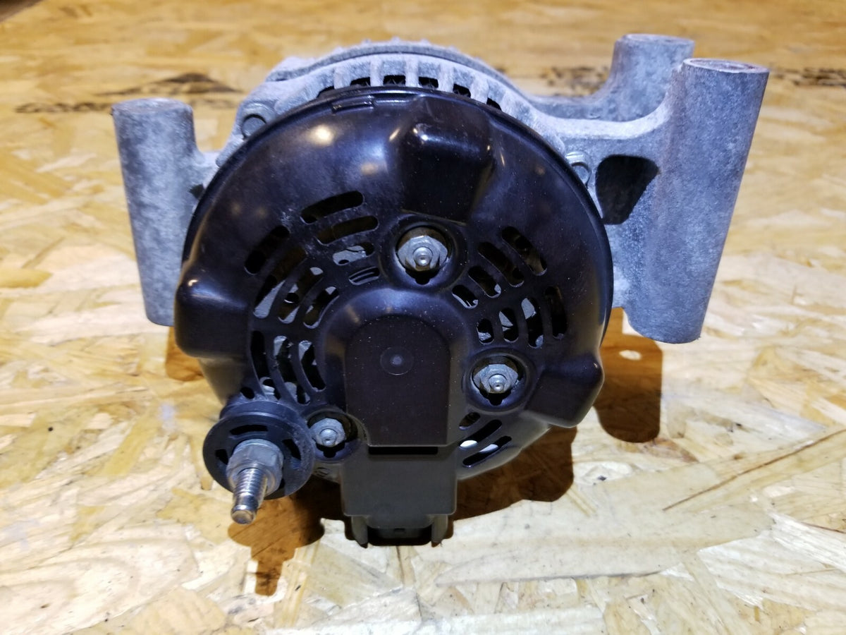 2014 Buick Regal Alternator Generator OEM