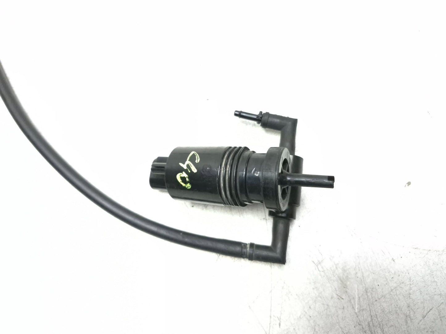 2010 Dodge Caliber Sxt Windshield Washer Pump 05152075 OEM