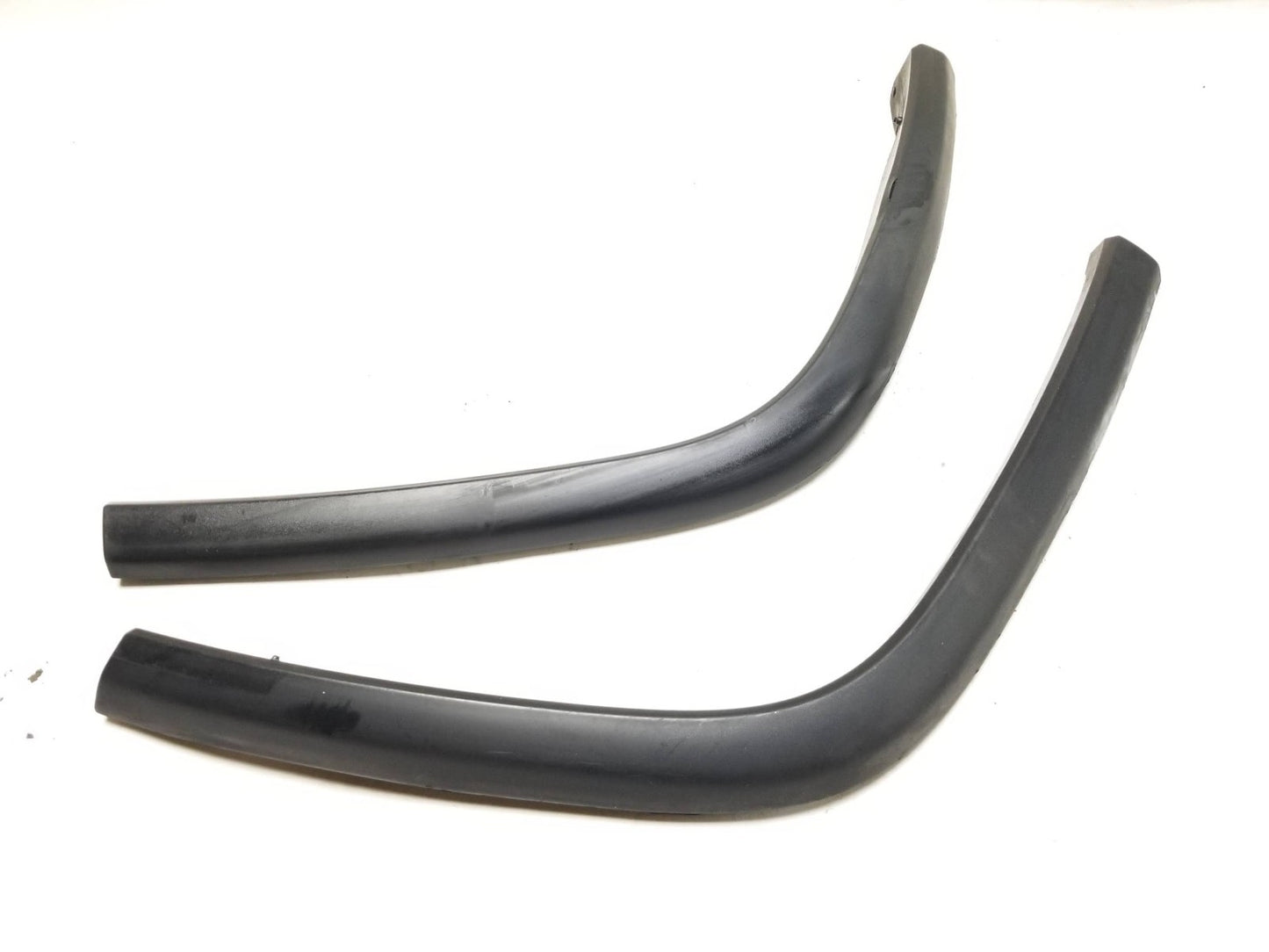 2012 Jeep Grand Cherokee Rear Fender Wheel Arch Molding Trim Pair OEM