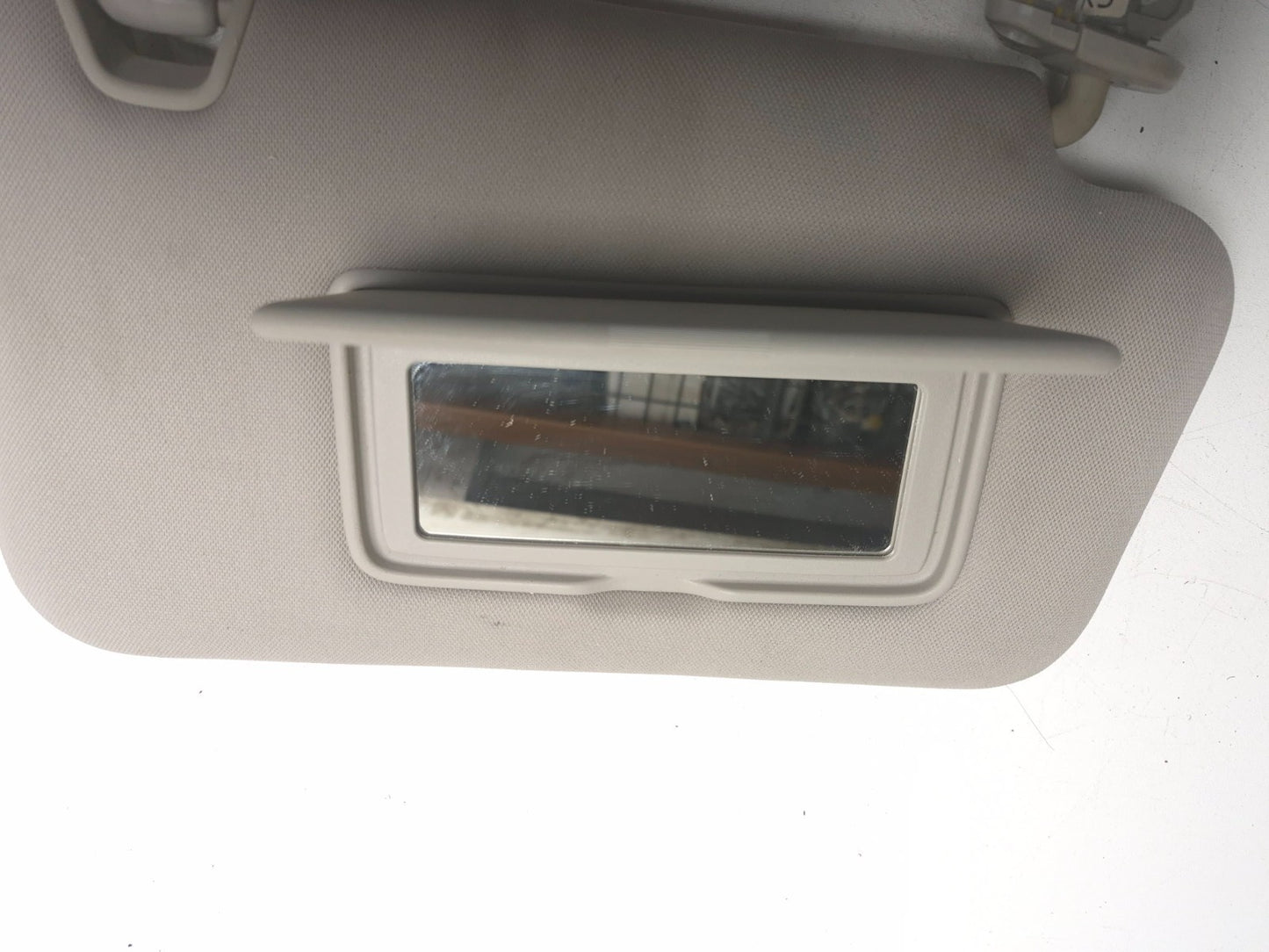 2015 Nissan Juke Sun Visor Pair OEM