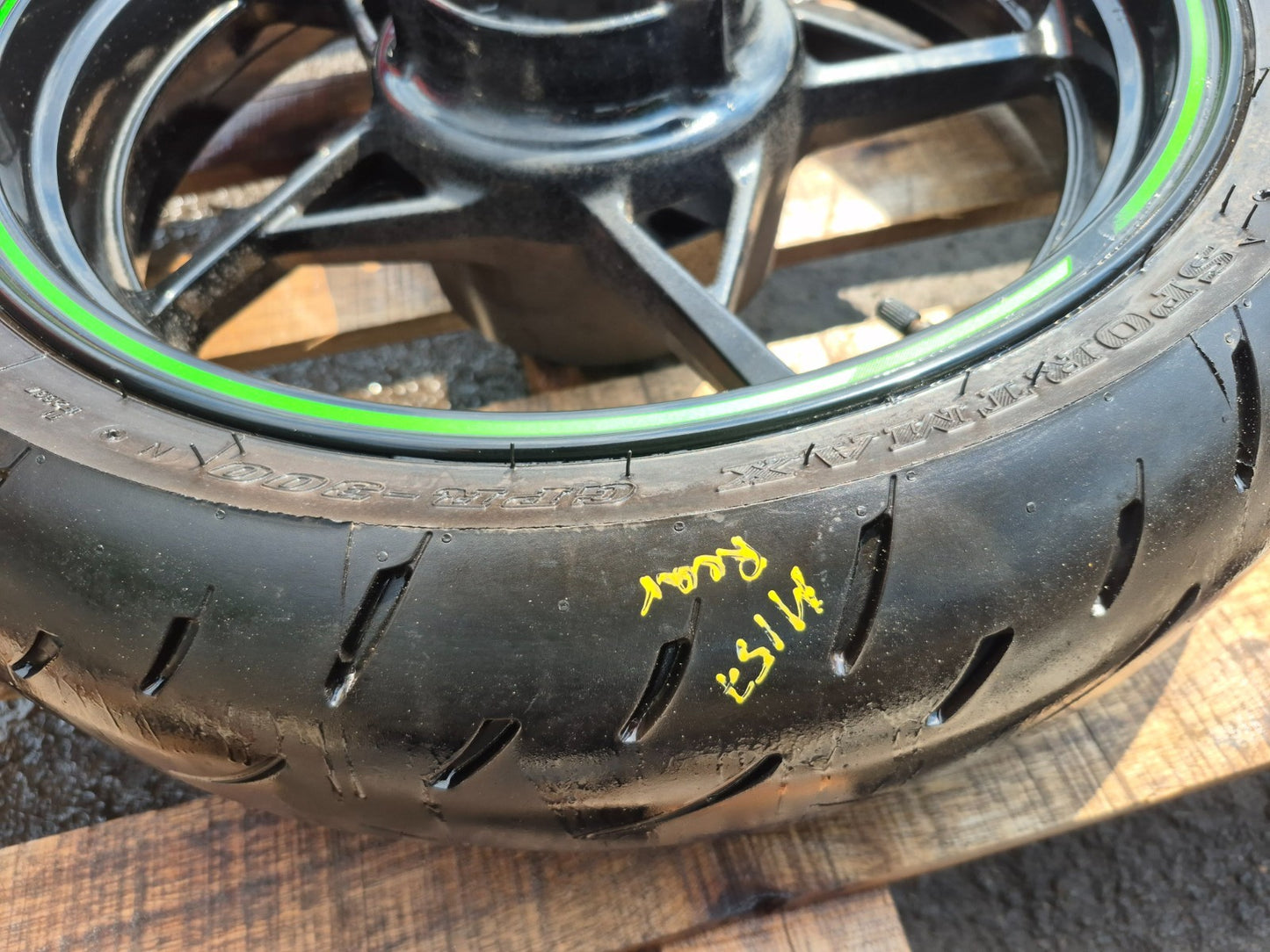2023 Kawasaki Ninja 400 Ex400 Rear Wheel Rim & Tire  OEM