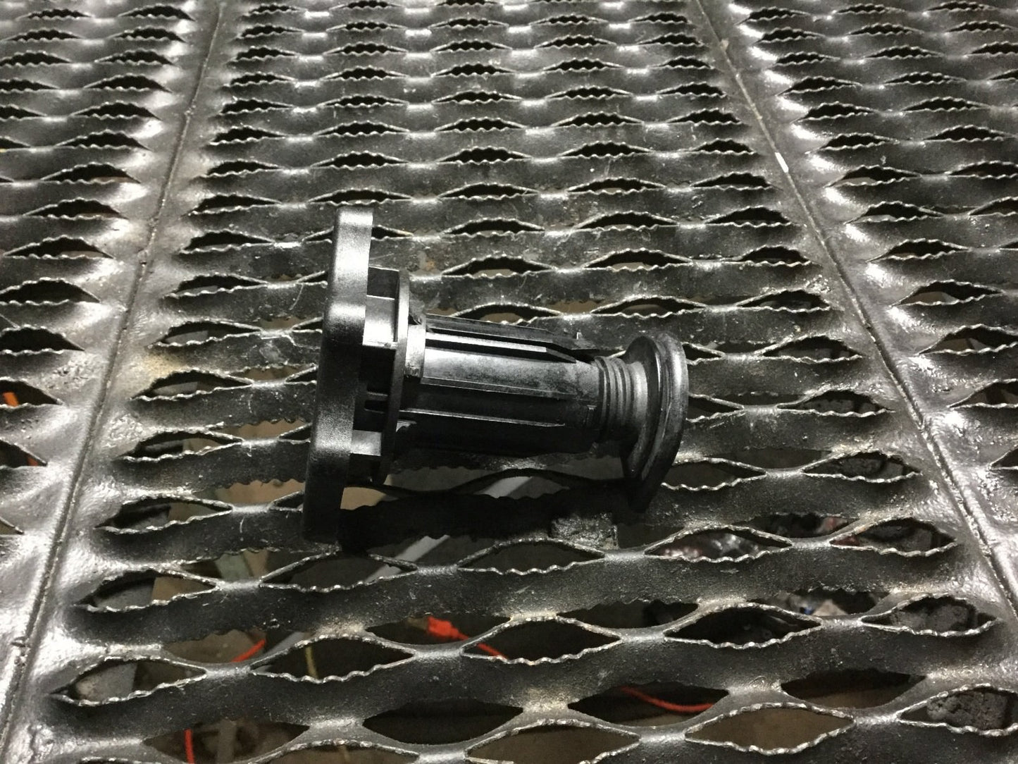 05 06 07 08 Audi A4 Spare Tire Holder OEM