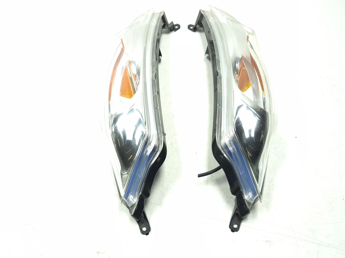 2011-2014 Nissan Juke Front Upper Turn Signal Parking Light Lamp Lh & Rh OEM