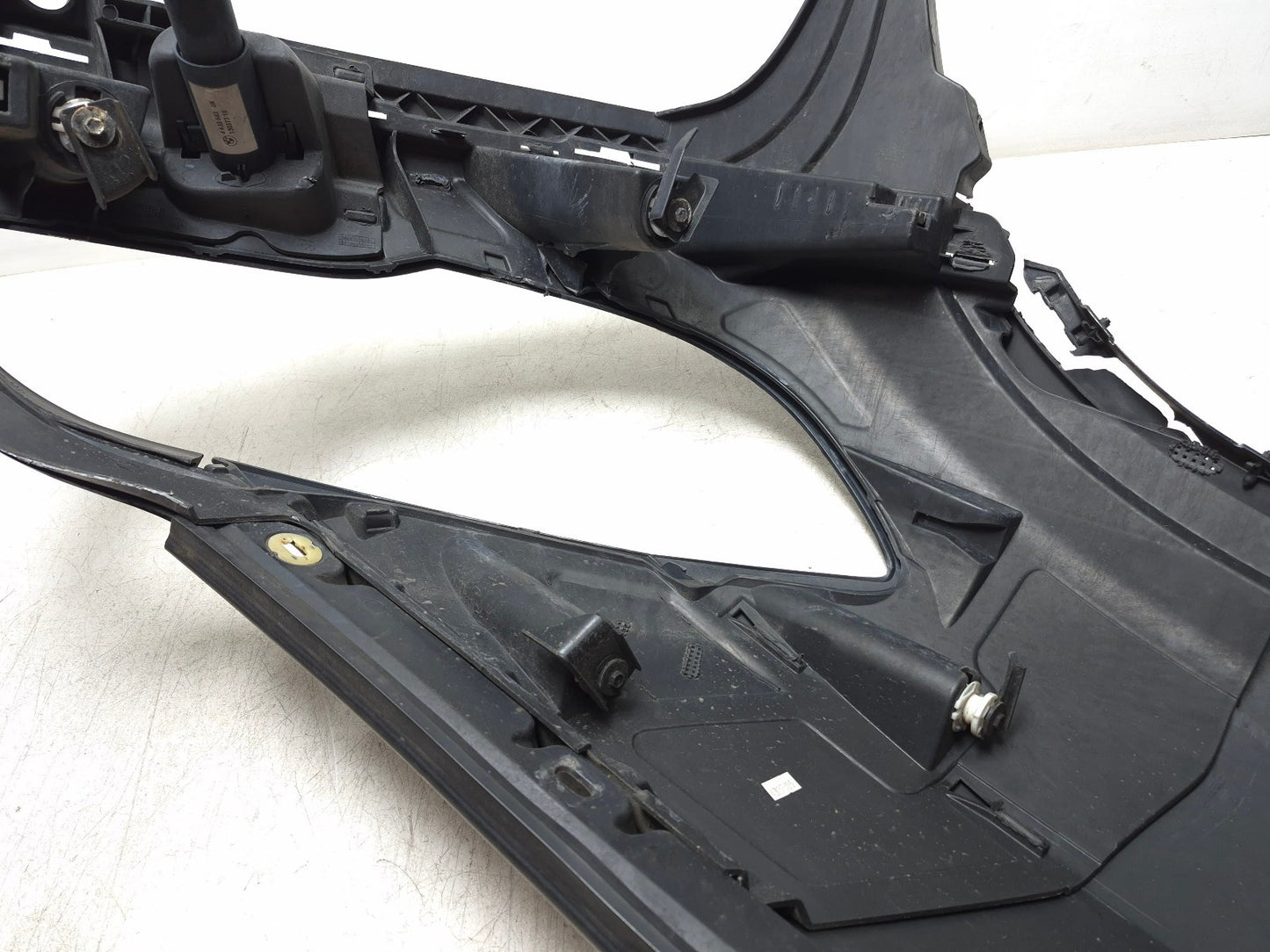 2008 BMW X6 E71 Front Left Driver Fender Panel Black OEM 51657052423