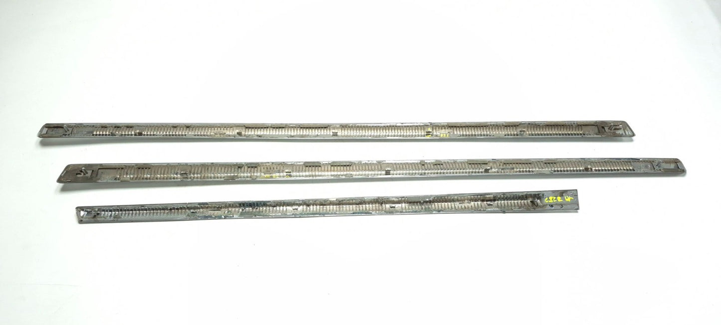 2013 Cadillac Escalade Esv Door Molding Trim Front & Rear 3 Pcs OEM