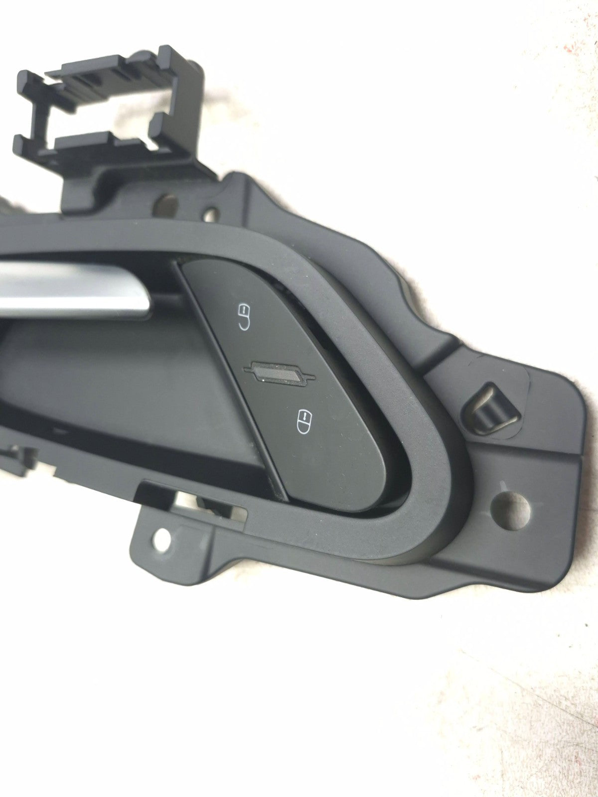 2024 Alfa Romeo Stelvio Interior Door Handle Front Passenger Side Right OEM