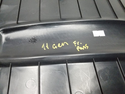 09-12 Hyundai Genesis Coupe Front Seat Back Backrest Cover Trim Passenger Rh OEM
