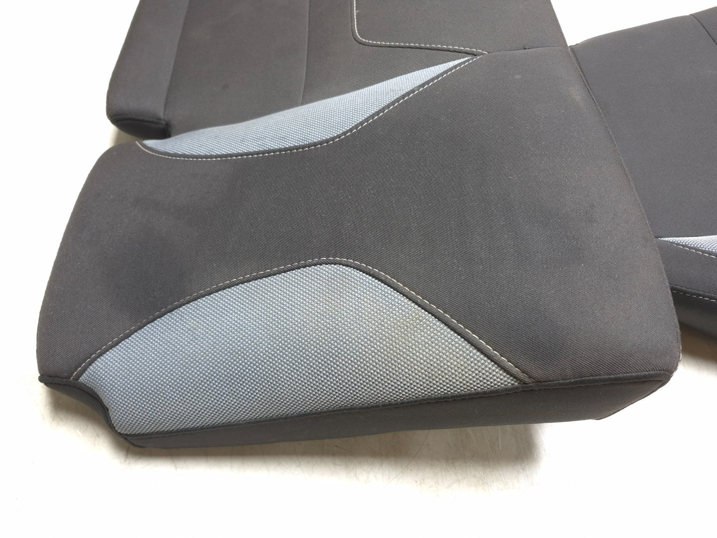 2017 Ford Focus St Rear Seat Cushion Bottom Lower Left & Right OEM
