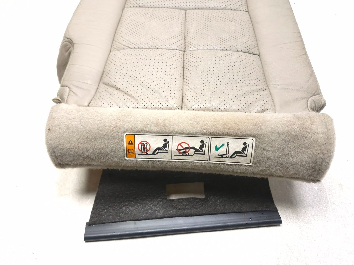 2008 Lincoln Navigator Rear 2nd Row Seat Cushion Bottom Lower 3pcs OEM