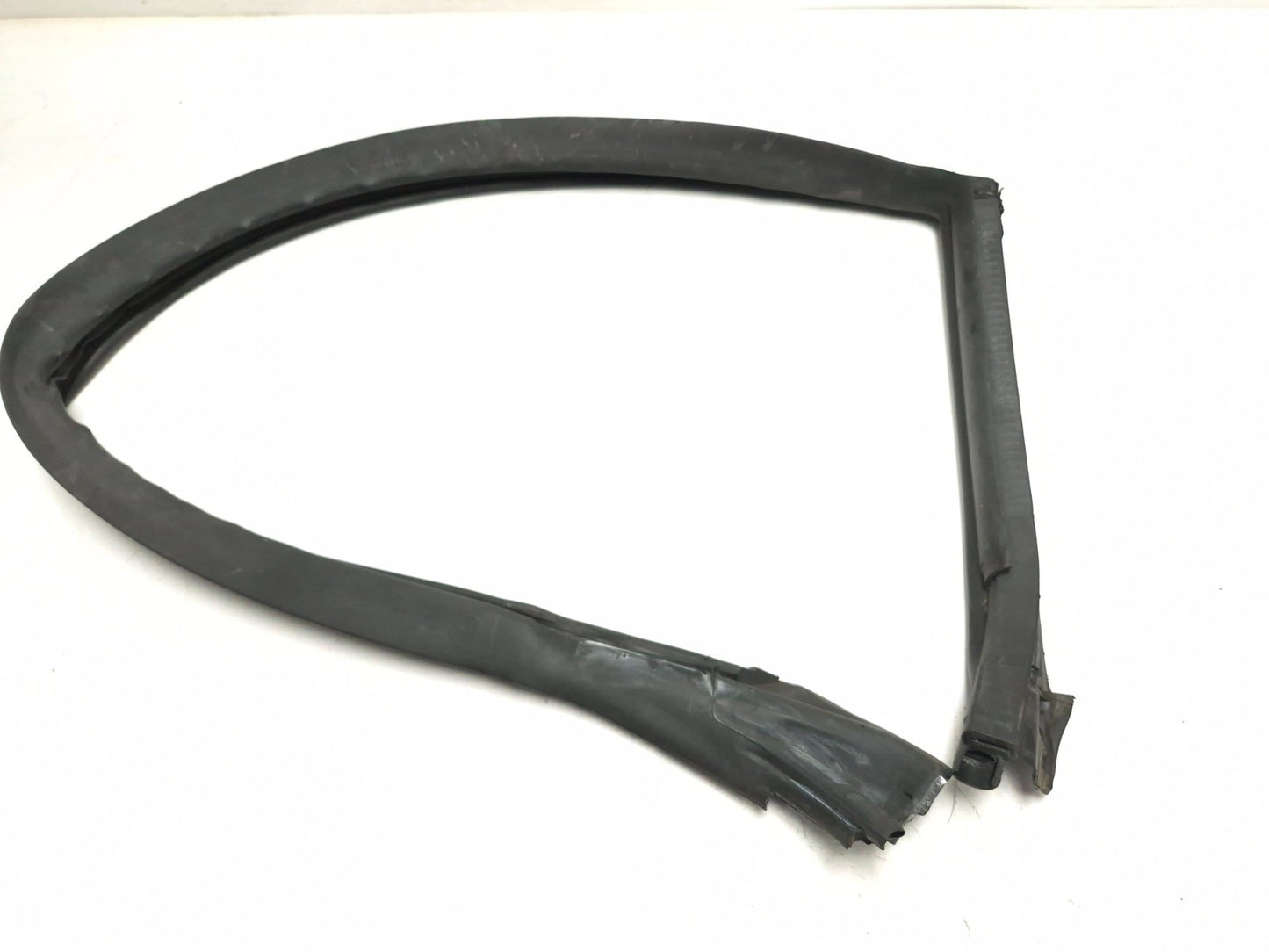 2020 Dodge Challenger Door Weatherstrip Seal Right & Left 10 Pcs OEM