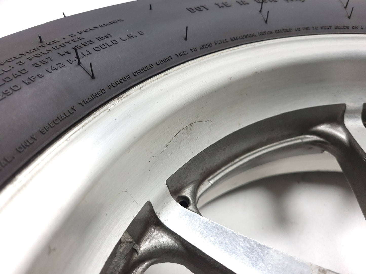 2007 Yamaha Xvs 1300 V-star Rear Back Wheel Rim & Tire OEM