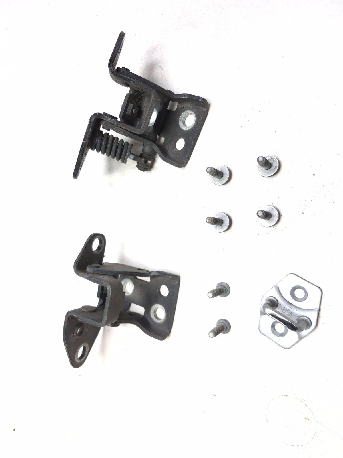 2020 Dodge Challenger Front Right Passenger Door Hinge OEM