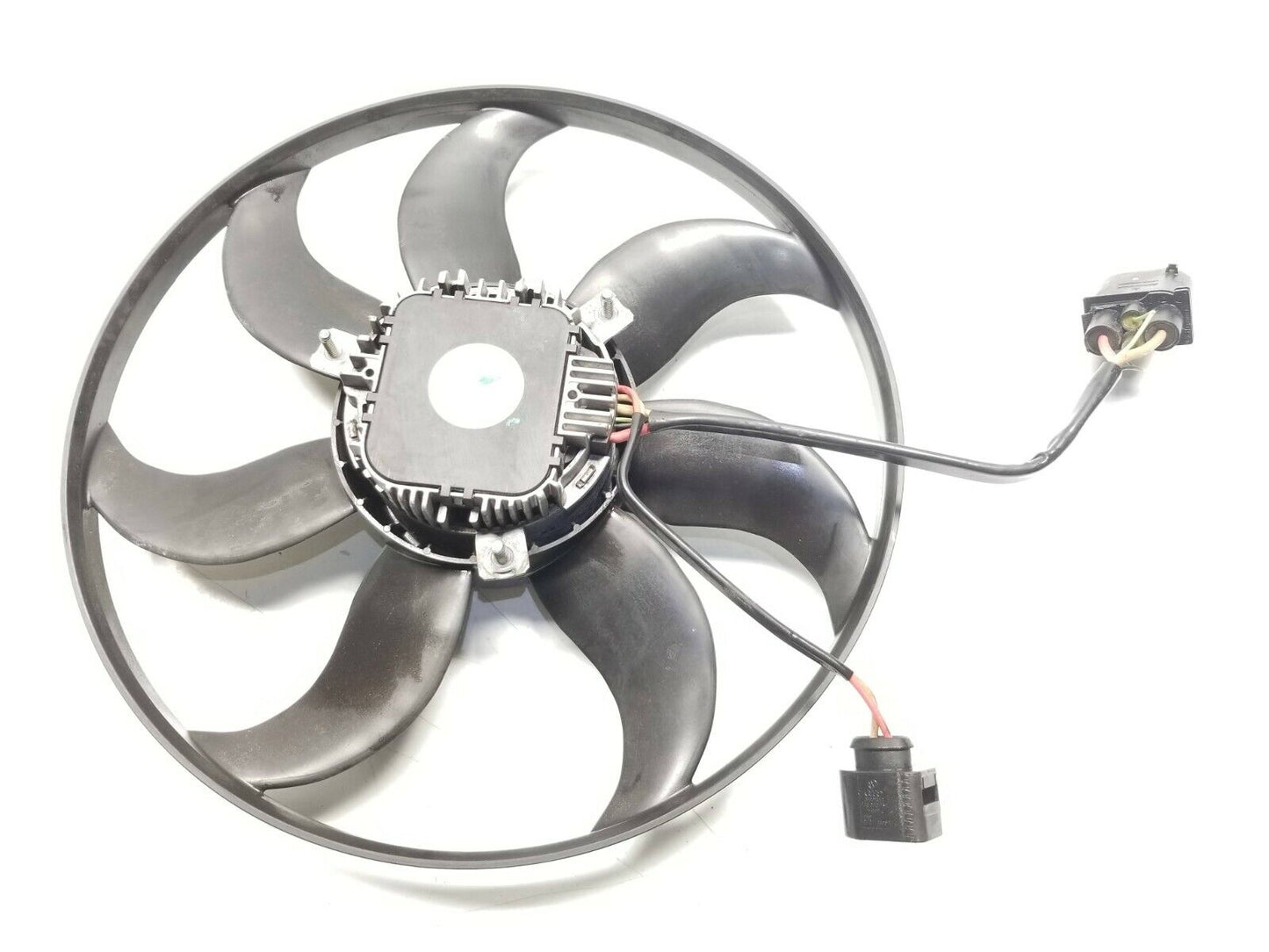 12 13 14 15 16 17 VW Tiguan Radiator Fan Motor  2.0t  OEM 43k Miles