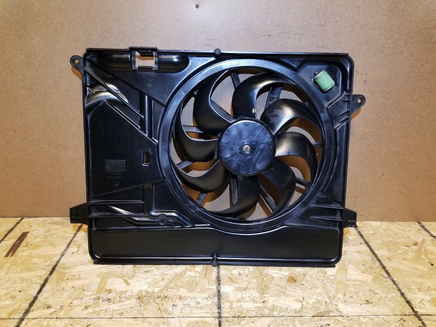 13 14 15 16 Buick Encore Radiator Cooling Fan OEM 32k
