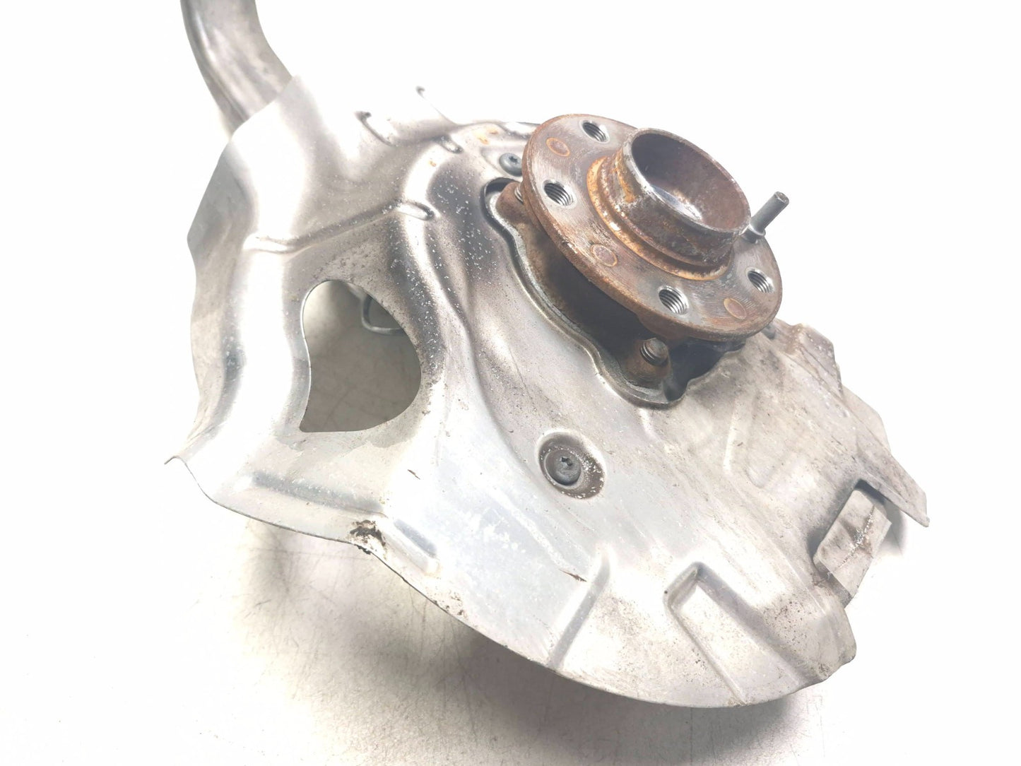 2024 Alfa Romeo Stelvio Wheel Spindle Knuckle Front Driver Side Left OEM