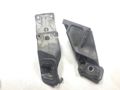 2007 Range Rover 4.2l Engine Motor Mount Bracket Left & Right Pair OEM