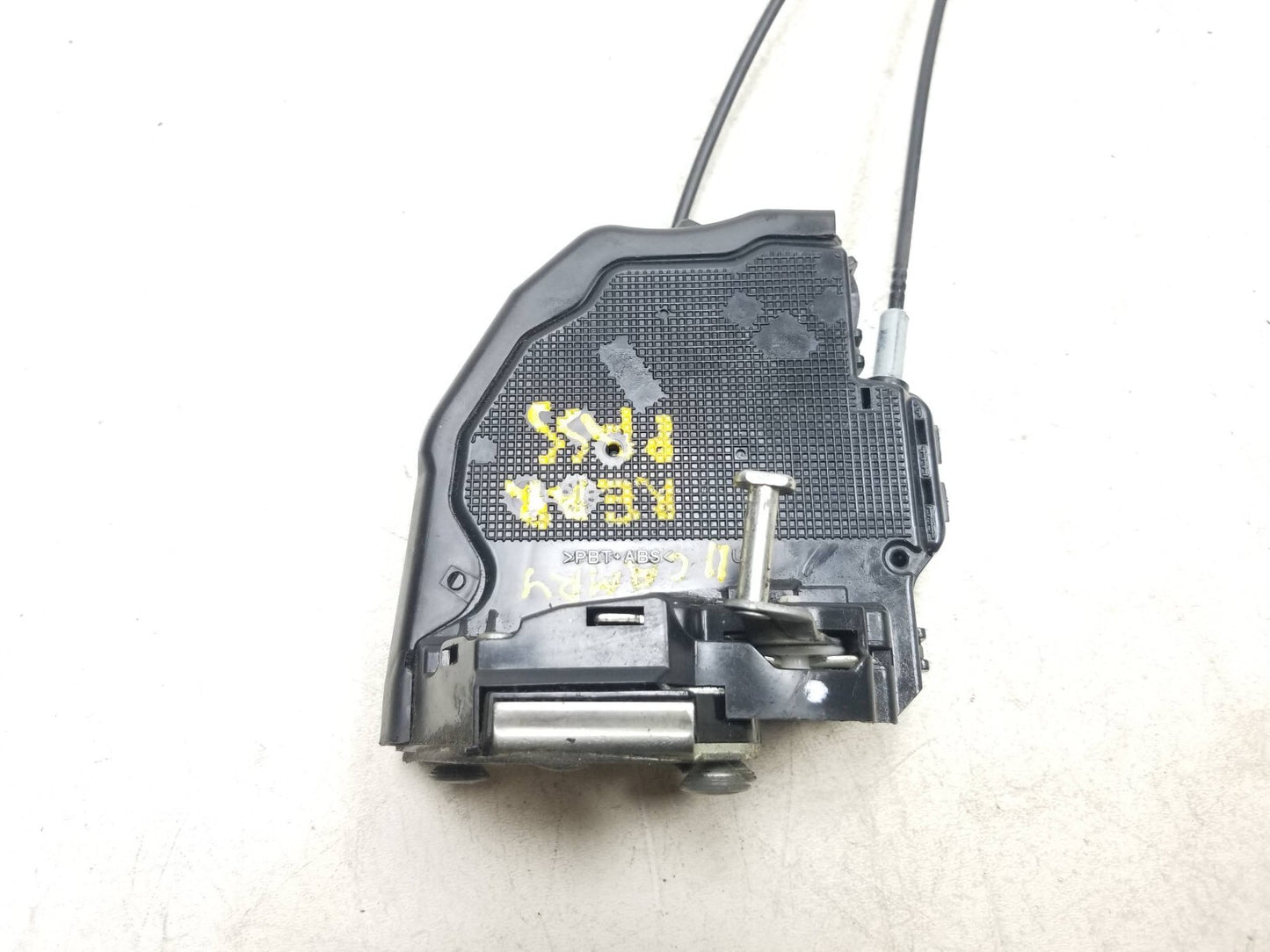 2007-2011 Toyota Camry Door Lock Actuator & Handle Rear Passenger Side Rh OEM